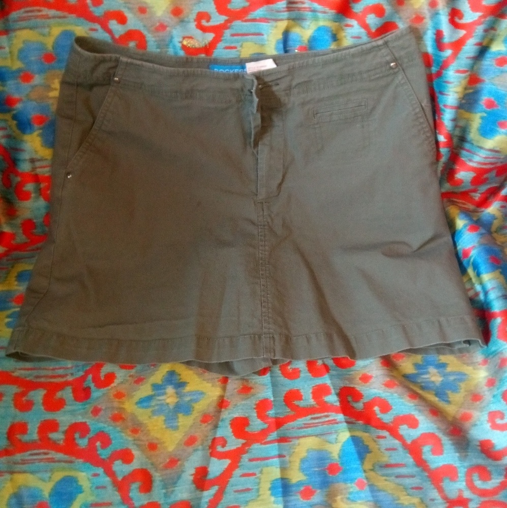 Dockers stretch skort